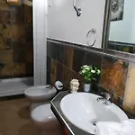 Mansarda Mare Red Appartement