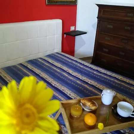 Mansarda Mare Red Appartement *